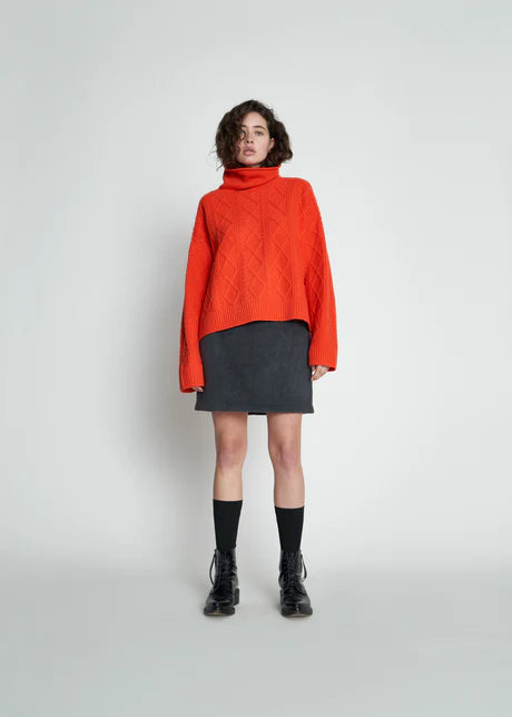 New Lands Hux Cable Sweater - Tango
