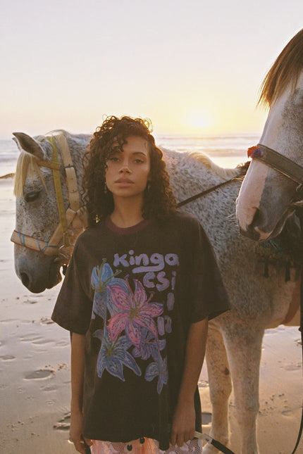 King Csilla Hyper Lily OG Tee - Charcoal