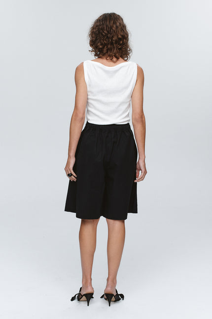 Marle Julian Short ~ Black