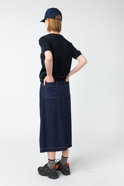 Sylvester Cygnets Top - Black