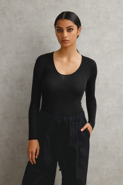 Standard Issue Merino U Top - Black