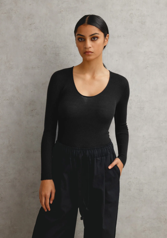 Standard Issue Merino U Top - Black
