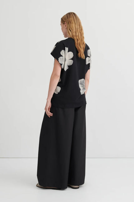 Kowtow Geometry Tee - Monochrome Floral