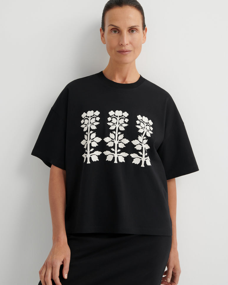 Kowtow Motif Tee -Black