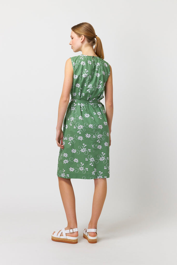 Sylvester Water Lily Shift Dress - Apple