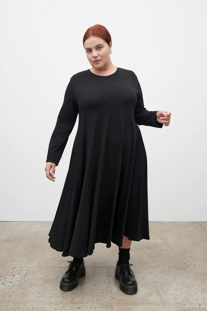 Kowtow Long Sleeve Dress ~  Black